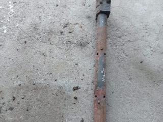 крепление ( кронштейн ) крыла Mercedes-Benz