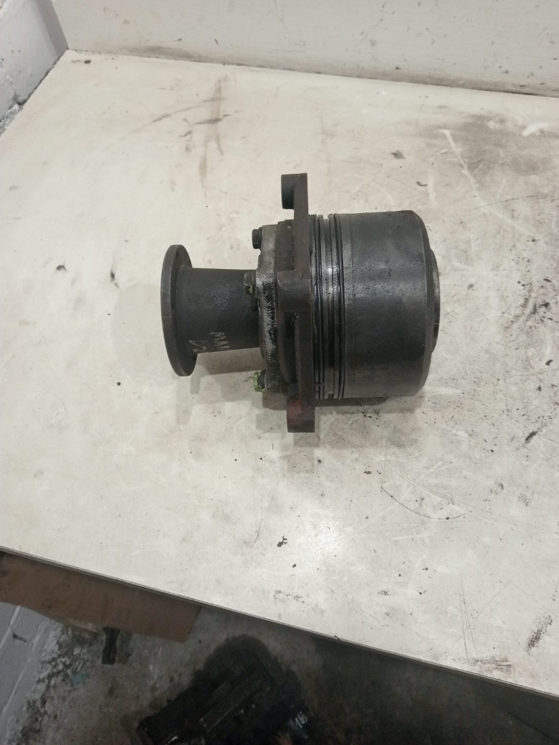 коробка отбора мощности MAN TGA 1 поколение (2000 - 2008) - фото №1