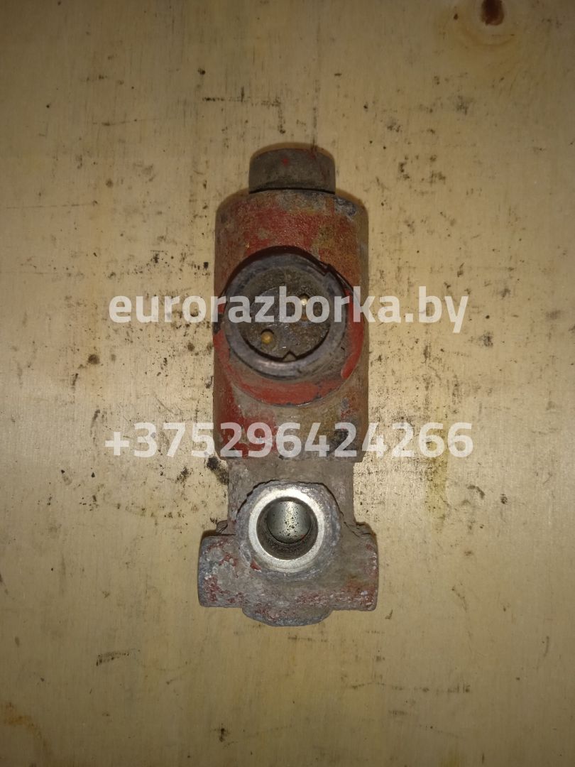 электромагнитный клапан Volvo - фото №1