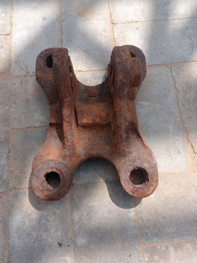 крепление стабилизатора / втулки стабилизатора Mercedes-Benz - фото №1