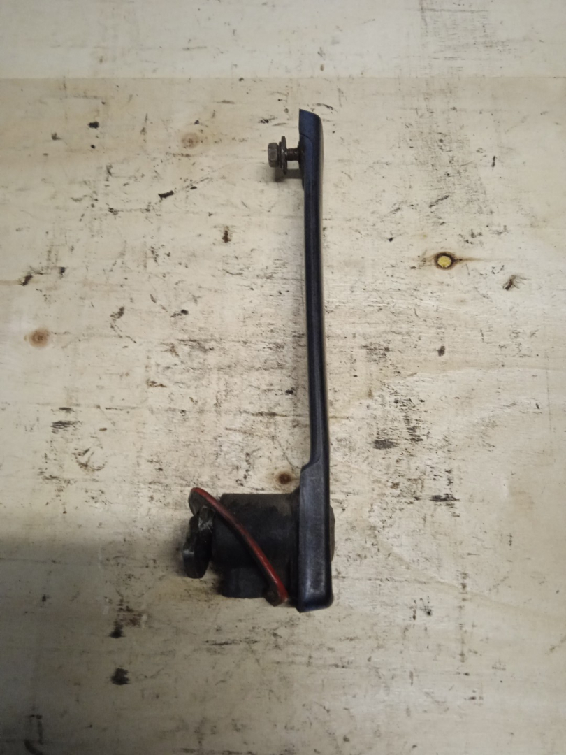 ручка наружная MAN F2000 1 поколение (1994 - 1998) - фото №1