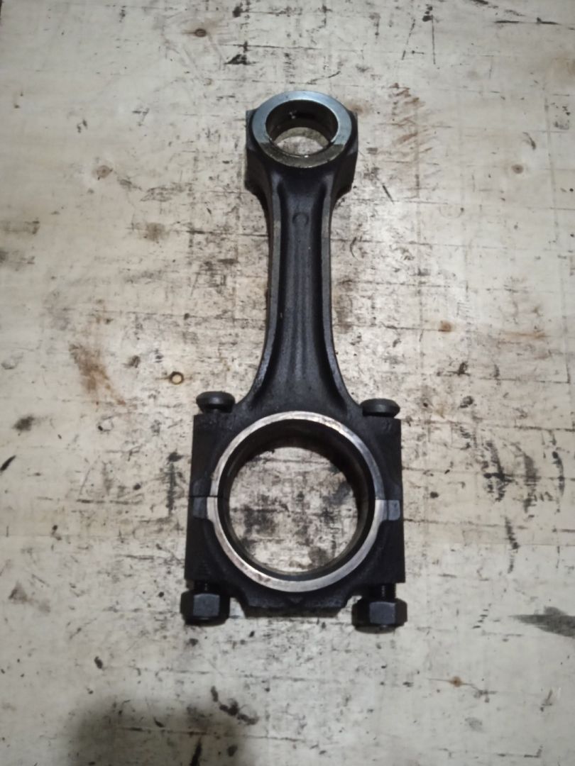 шатун IVECO - фото №1