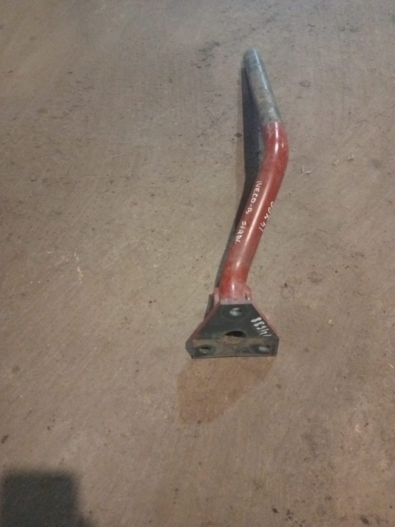 крепление ( кронштейн ) крыла IVECO Stralis 1 поколение (2002 - 2006) - фото №1