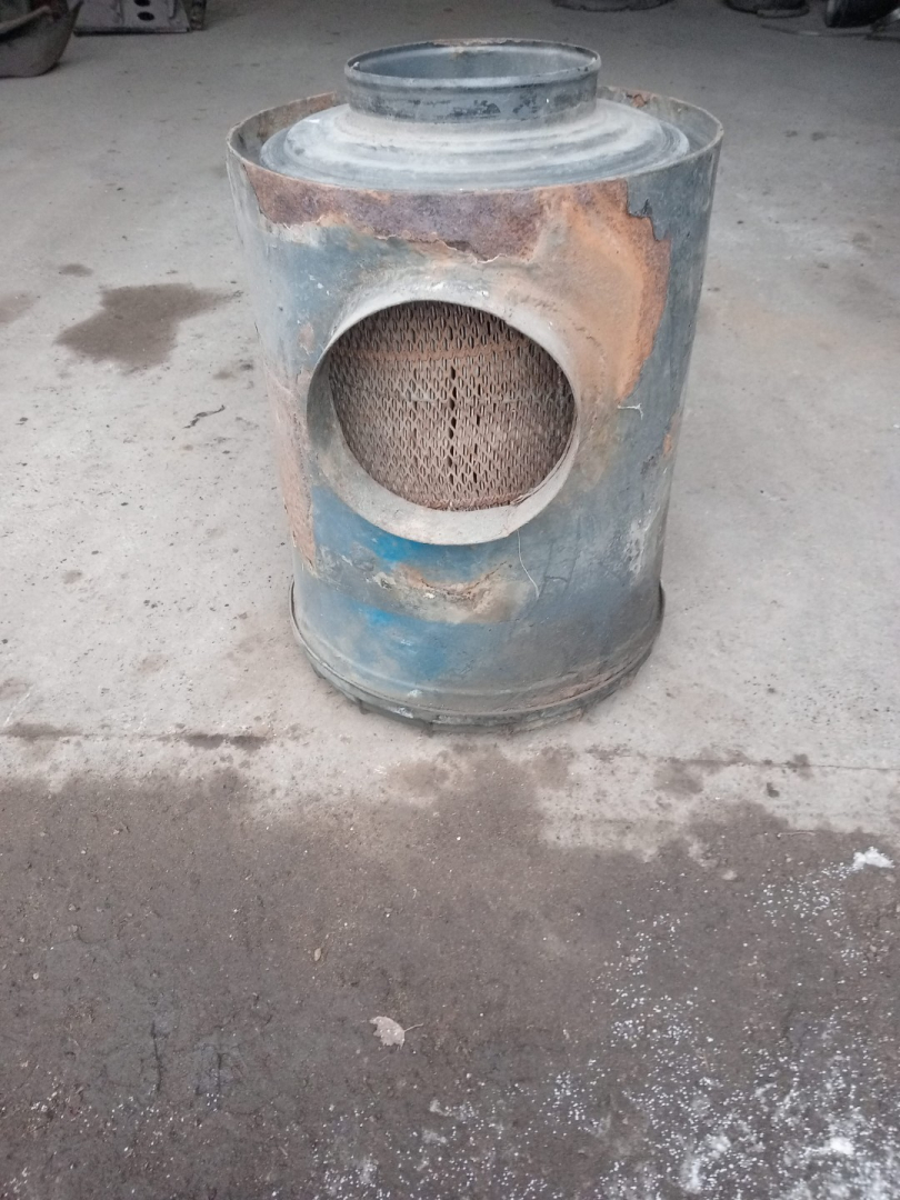 корпус воздушного фильтра Renault Magnum 1 поколение (1990 - 1997) - фото №1