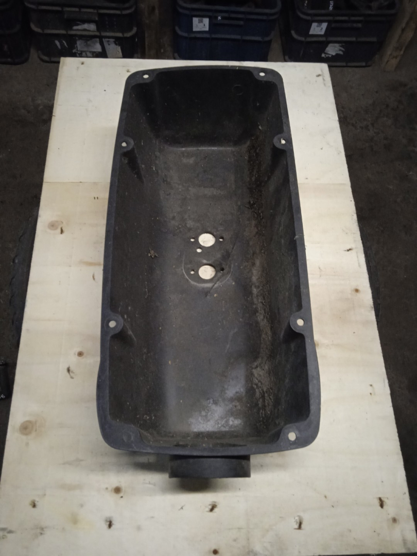 Крышка автономного отопителя MAN TGA 1 поколение (2000 - 2008), 81619490026 - фото №1