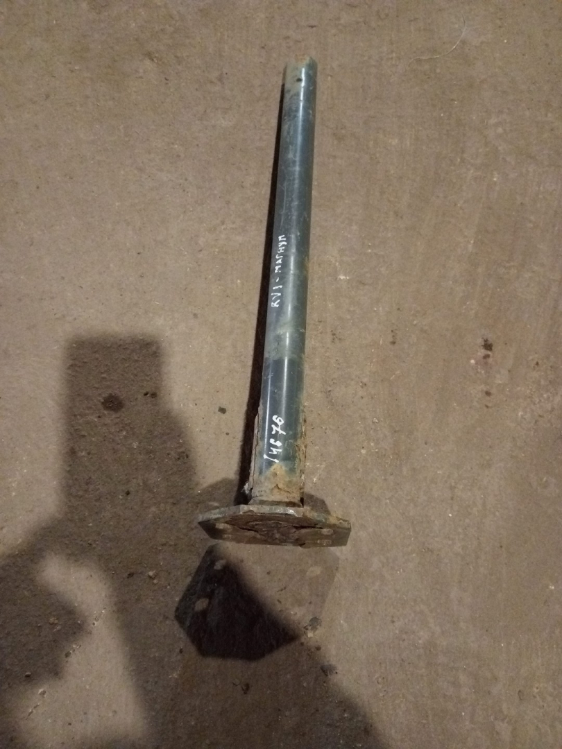 крепление ( кронштейн ) крыла Renault Magnum 1 поколение (1990 - 1997) - фото №1