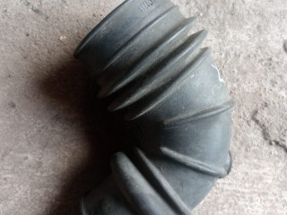 патрубок воздушного фильтра Mercedes-Benz