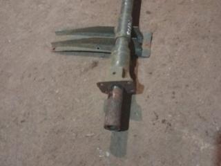 крепление ( кронштейн ) крыла Scania