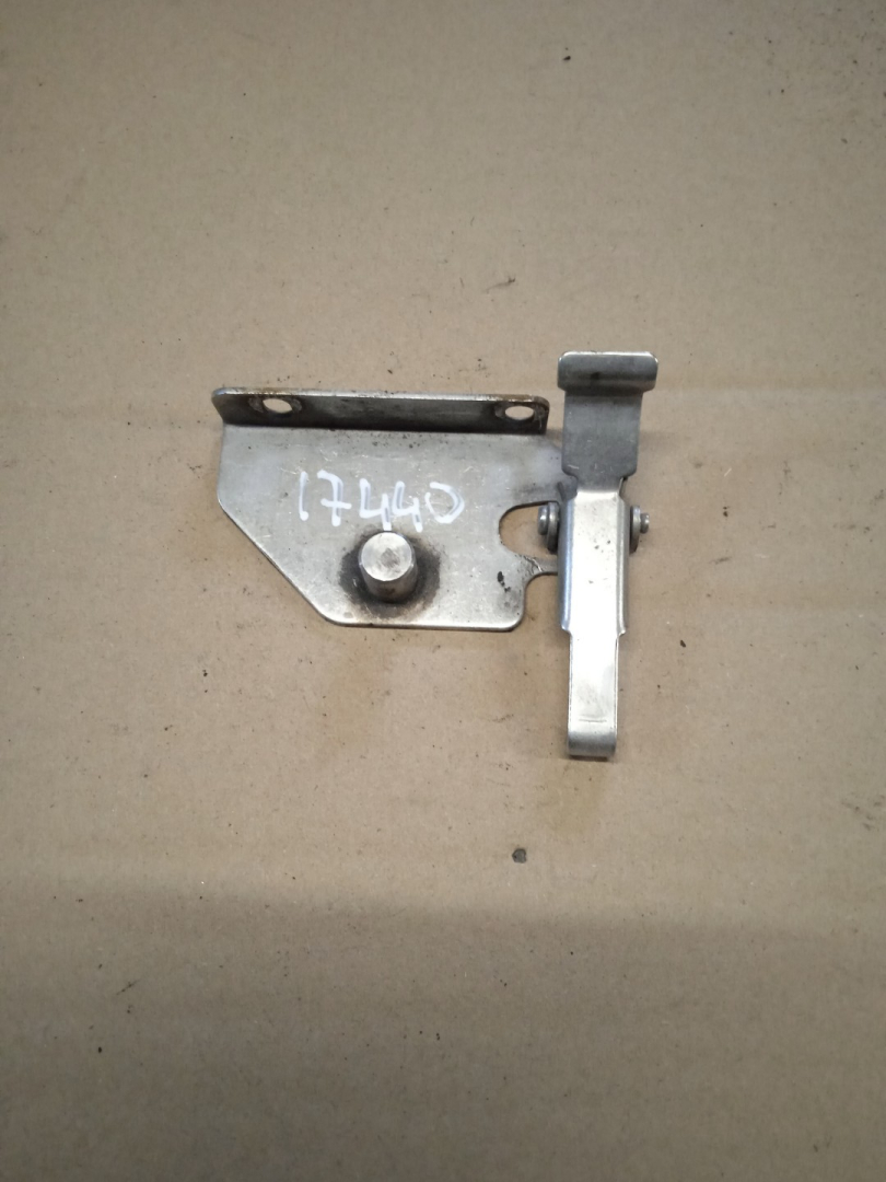 замок бардачка MAN TGA 1 поколение (2000 - 2008) - фото №1