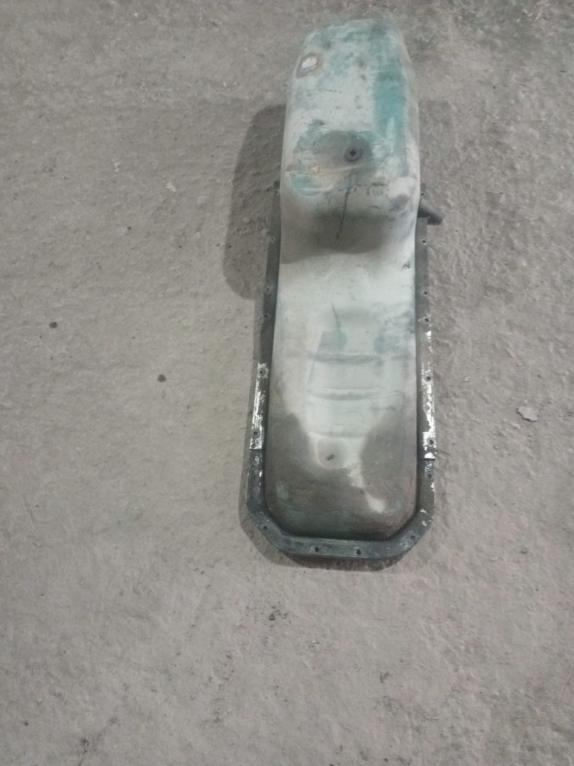 масляный поддон Volvo FH 1 поколение (1993 - 1998) - фото №1