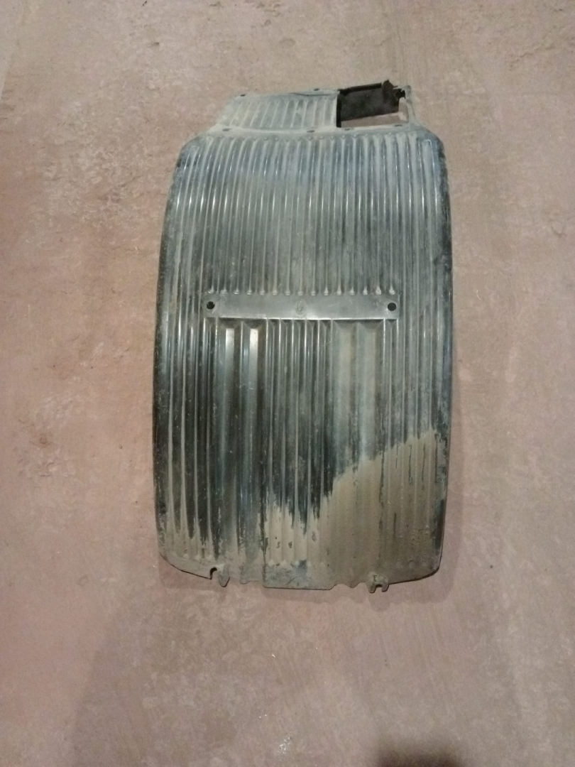 крыло Volvo FH 1 поколение (1993 - 1998) - фото №1