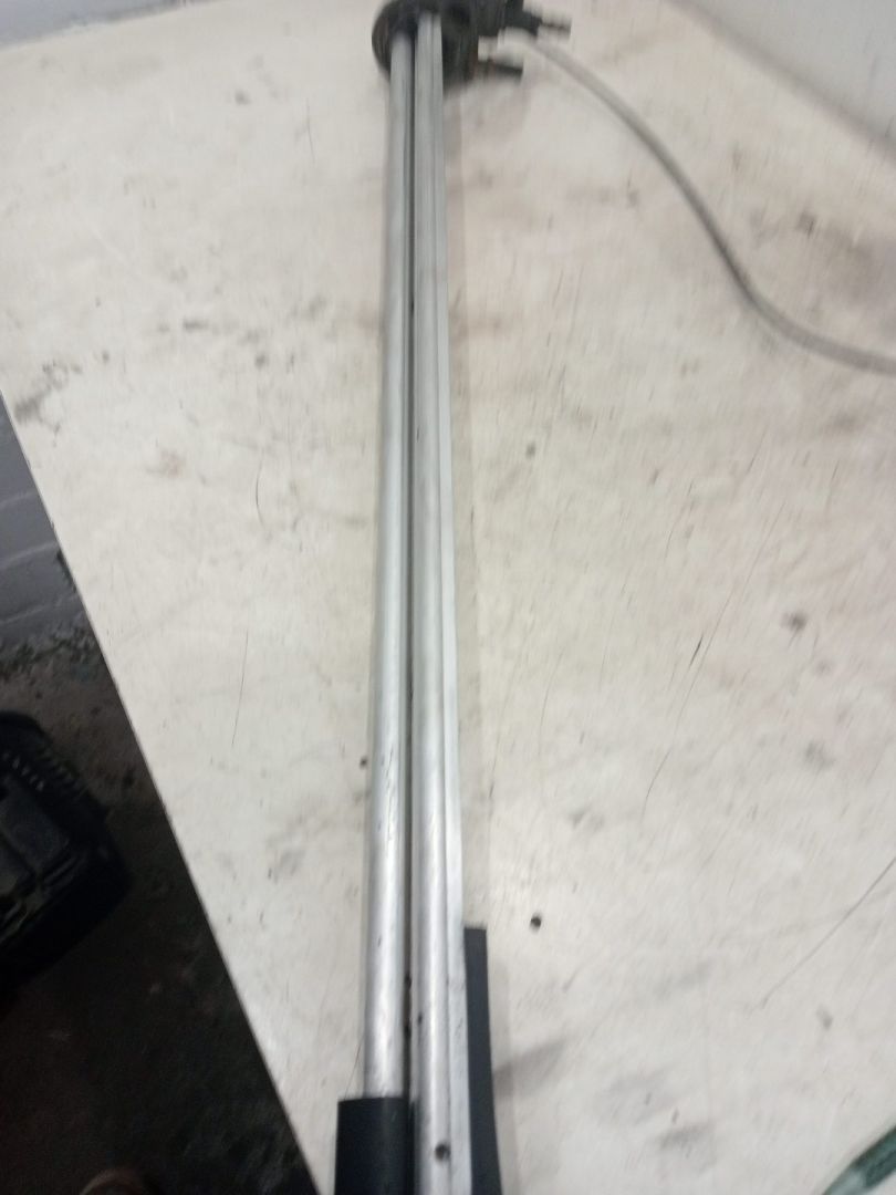 топливозаборник MAN TGA 1 поколение (2000 - 2008) - фото №1