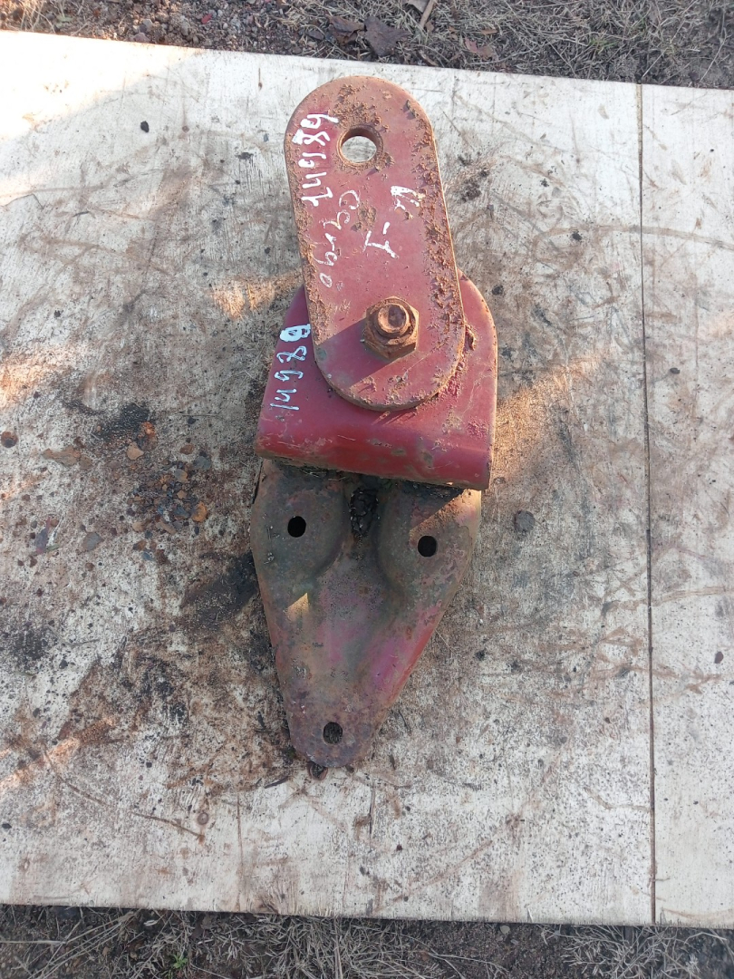 кронштейн рессоры IVECO EuroCargo 1 поколение (1991 - 2000) - фото №1