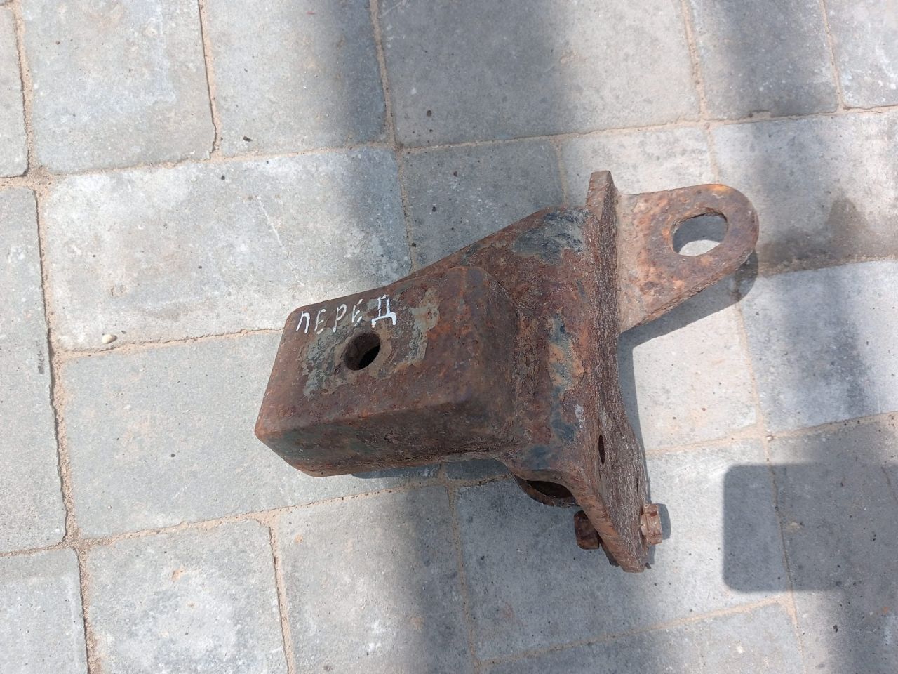 крепление стабилизатора / втулки стабилизатора Mercedes-Benz - фото №1