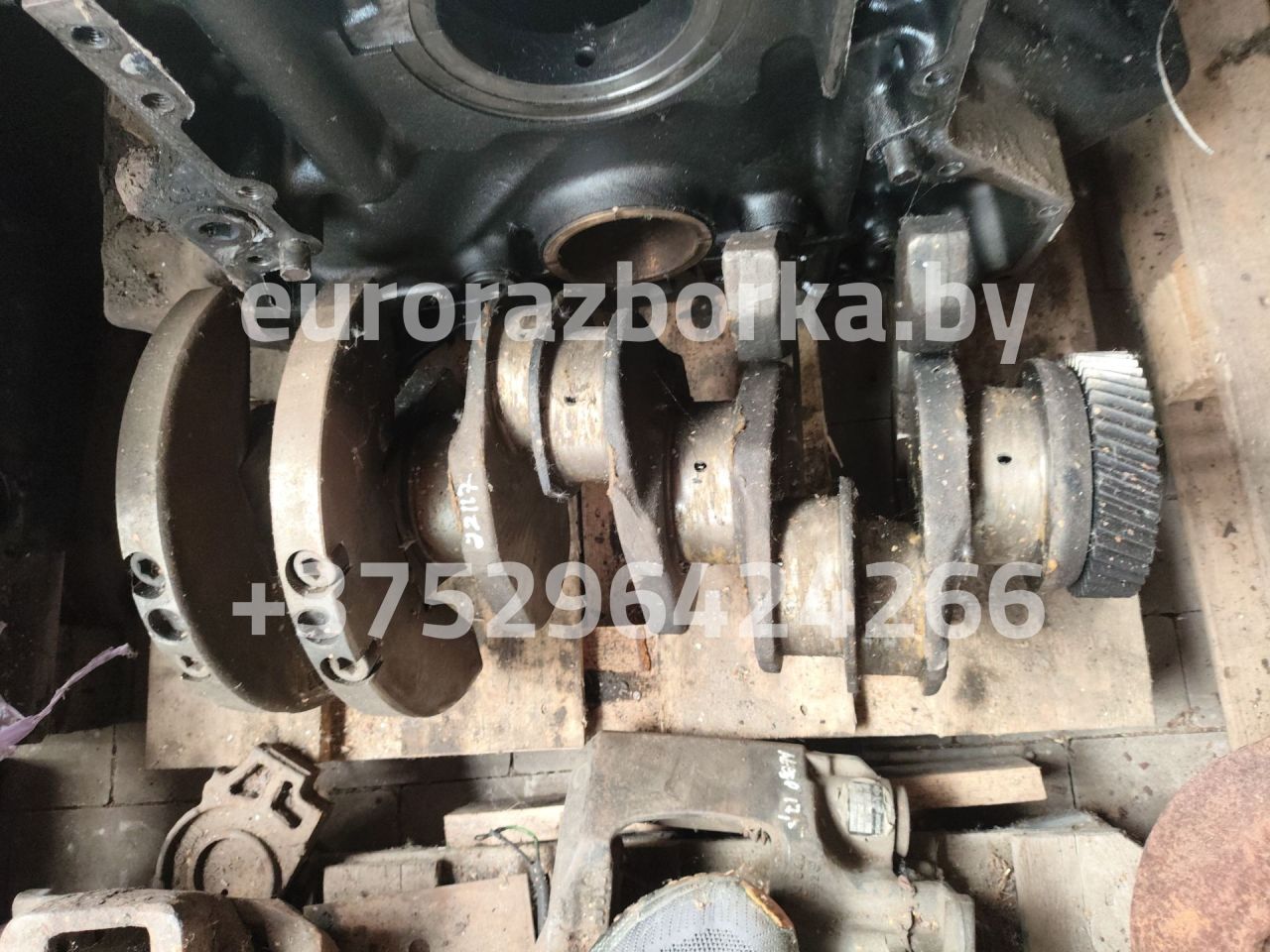 коленвал Mercedes-Benz Actros 1 поколение (MP1) (1996 - 2003), OM501 - фото №1