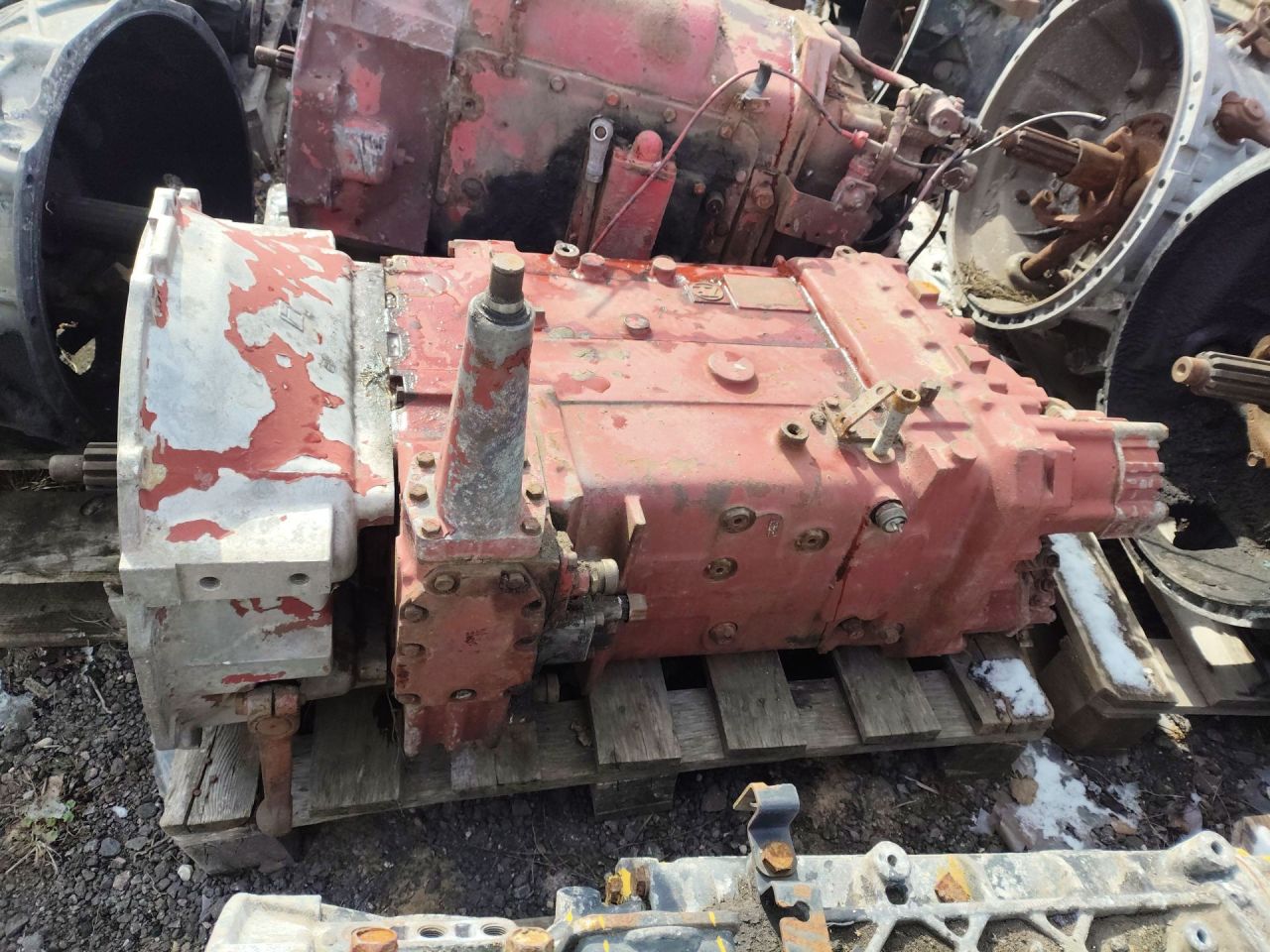 КПП механическая (МКПП) DAF 95 1 поколение (ATI) (1987 - 1998), гибрид, 16S160, 16S130 - фото №1