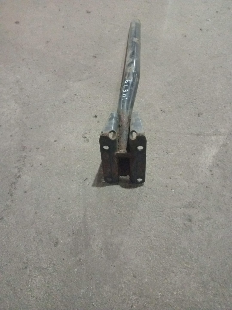 крепление ( кронштейн ) крыла MAN TGA 1 поколение (2000 - 2008) - фото №1