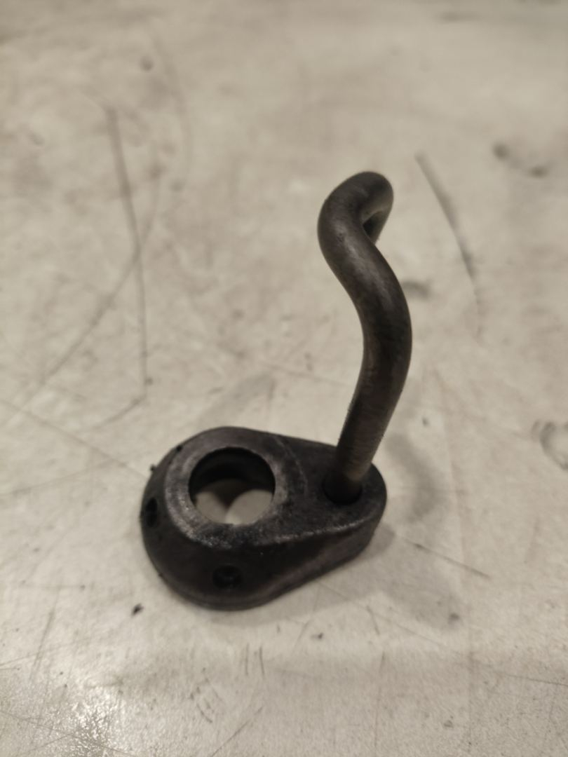 форсунка масляная Mercedes-Benz 4x2 - фото №1