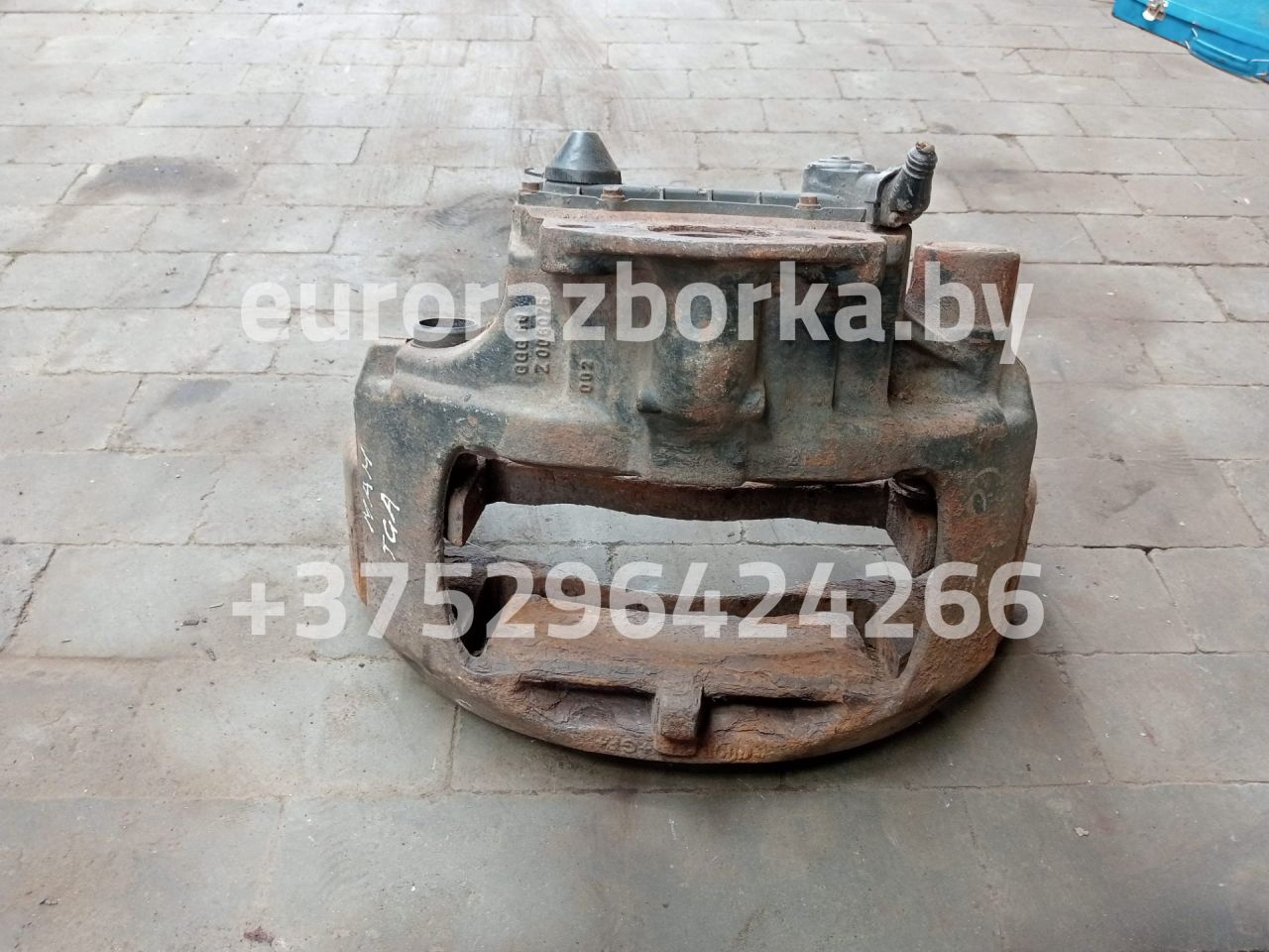 суппорт MAN TGA 1 поколение (2000 - 2008), 94090009000 - фото №1