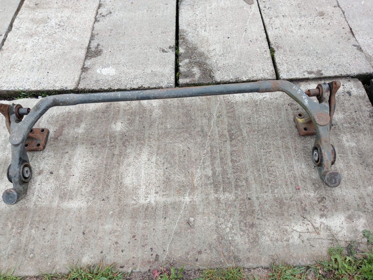 стабилизатор кабины Mercedes-Benz Actros 1 поколение (MP1) (1996 - 2003) - фото №1