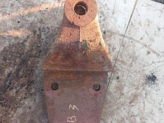 кронштейн рессоры Mercedes-Benz