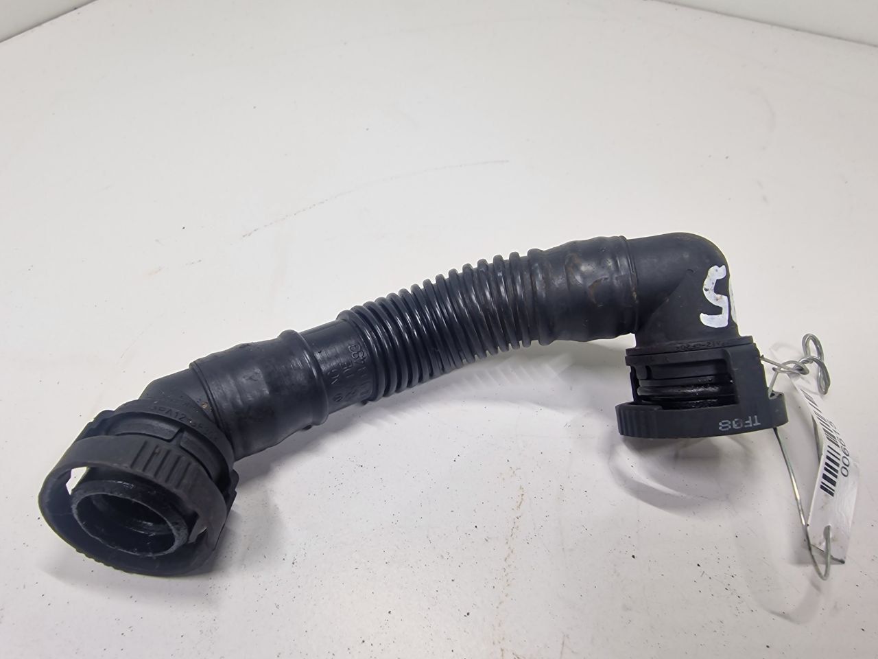 патрубок вентиляции картера Volkswagen Passat B6 2008, 2.0 л., TD, дизель, МКПП, передний привод, 03L103493 - фото №1