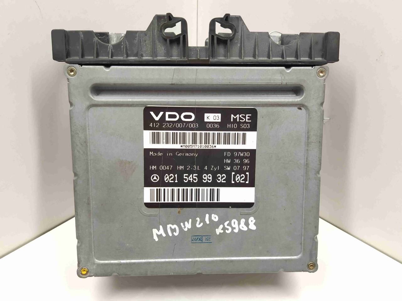 блок управления двигателем Mercedes-Benz E-Класс W210/S210 1997, 2.3 л., i, бензин, АКПП, задний привод, 0215459932 - фото №1