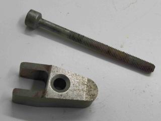 крепление форсунки Mercedes-Benz C-Класс W203/S203/CL203 2003, 2.2 л., CDi, дизель, АКПП, задний привод, -