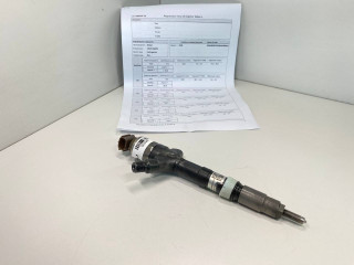 форсунка Toyota Avensis 2 поколение (T250) 2004, 2.0 л., дизель, МКПП, передний привод, D4D, 1CDFTV, 236700G010