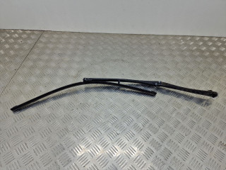 щеткодержатель (поводок стеклоочистителя, дворник) BMW 5 серия E39 1997, 2.0 л., i, бензин, МКПП, седан, задний привод, 61618209879, 8209879