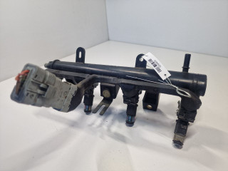 форсунка Peugeot 307 1 поколение 2003, 1.4 л., бензин, 01F002A, 16153