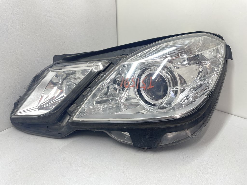 фара левая Mercedes-Benz E-Класс W212/S212/C207/A207 2010, седан, A2128205761, A2128200939, 2128205761, 2128200939 - фото №1
