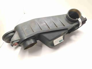 патрубок воздушного фильтра Mercedes-Benz E-Класс W210/S210 [рестайлинг] 2001, 2.0 л., бензин, АКПП, задний привод, A1110940283