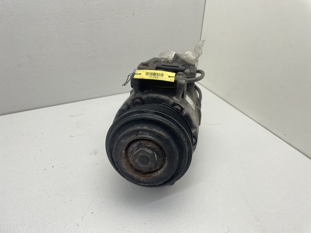 компрессор кондиционера Mercedes-Benz C-Класс W204/S204 2007, дизель, A0022303211, 0022303211 - фото №1