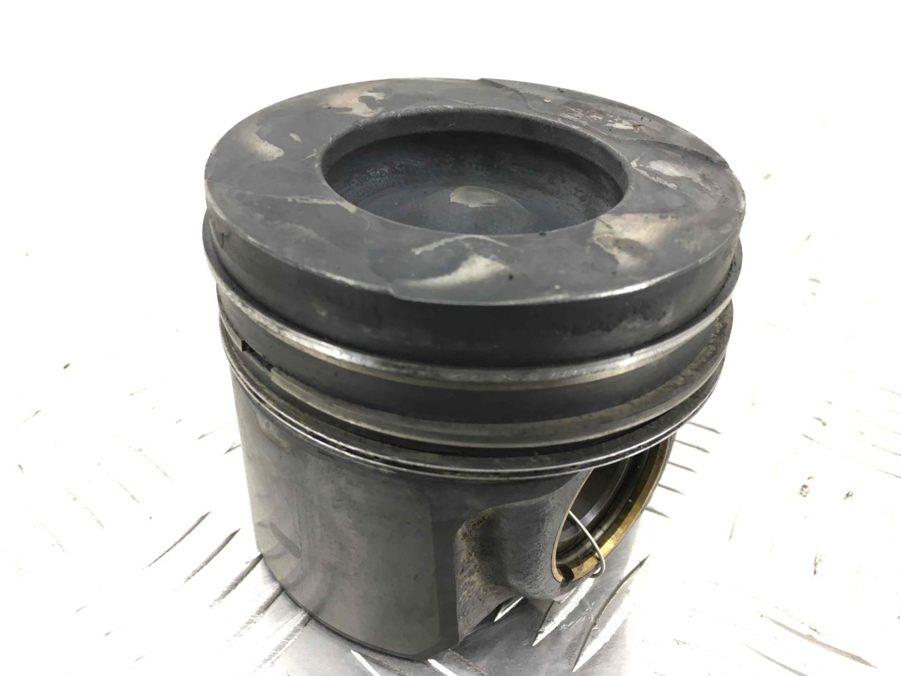 поршень Ford Transit 8 поколение 2016, 2.0 л., TDCi, дизель, МКПП, задний привод, SPRAVOCHNO, GK2Q6K100EA - фото №1