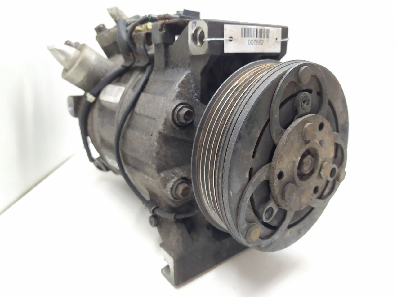 компрессор кондиционера Ford Mondeo 4 поколение 2008, 2.5 л., i, бензин, МКПП, передний привод, 6G9N19D623EE - фото №1