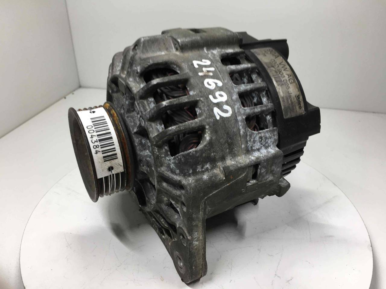 генератор Audi A4 B5 1996, 1.9 л., TDi, дизель, SG9B057, 03D903025J - фото №1