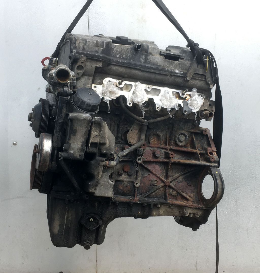 двигатель Mercedes-Benz C-Класс W202/S202 1994, 1.4 л., бензин, 111.941, M111.941 - фото №1