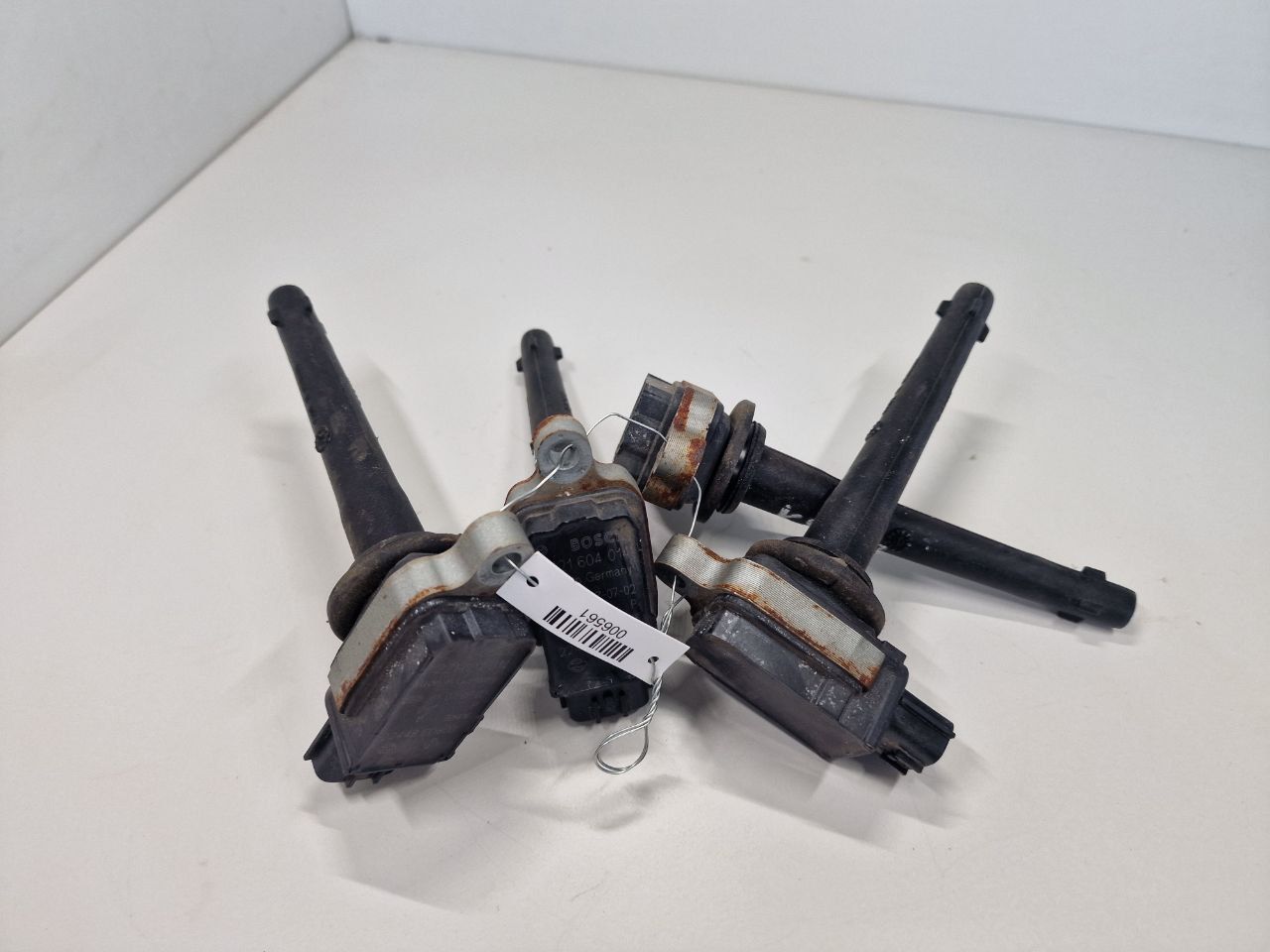 катушка зажигания Renault Laguna 3 поколение 2008, 2.0 л., i, бензин, МКПП, передний привод, 0221604014, 22448ED800 - фото №1