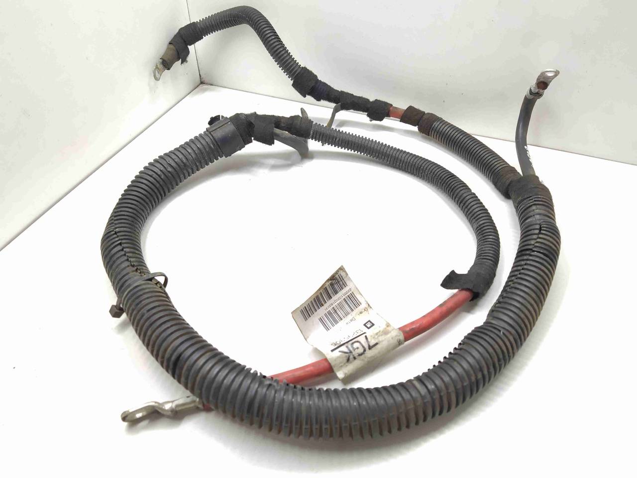 провод с генератора на стартер Opel Insignia 1 поколение (A) 2011, 2.0 л., CDTi, дизель, МКПП, передний привод, 13295306 - фото №1