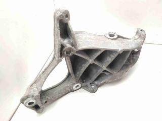 кронштейн компрессора кондиционера BMW 1 серия F20/F21 2012, 1.6 л., Ti, бензин, АКПП, задний привод, 64557603346, 7603346