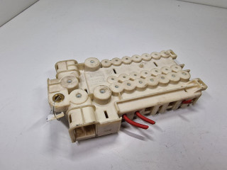 блок предохранителей BMW 5 серия E39 1997, 2.0 л., i, бензин, МКПП, седан, задний привод, 8370640, 61138370640