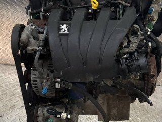 двигатель Peugeot 306 1 поколение [рестайлинг] 2001, 1.8 л., i, бензин, МКПП, LFY