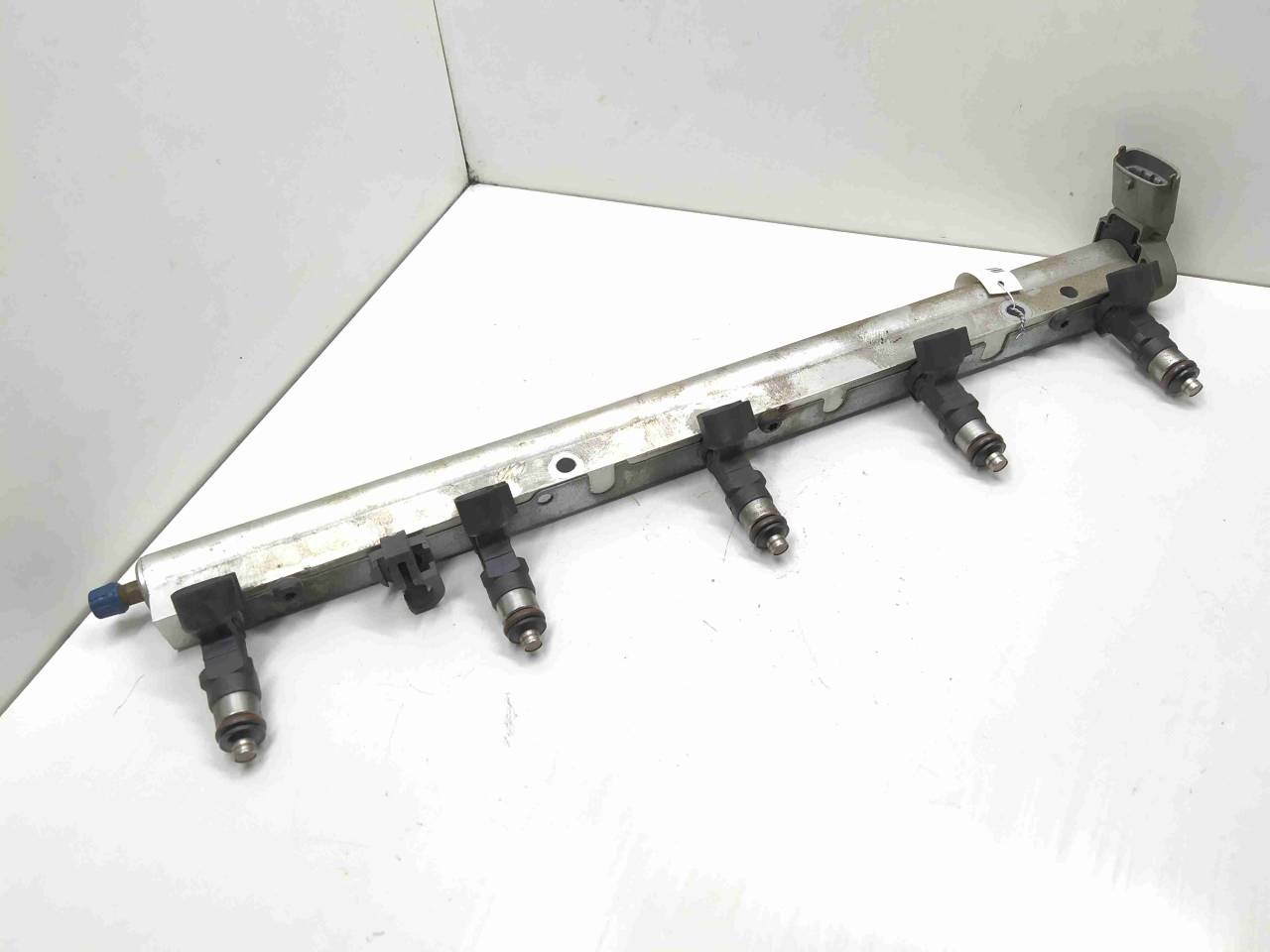 форсунка Ford Mondeo 4 поколение 2008, 2.5 л., Ti, бензин, МКПП, передний привод, 0280158096, 30757534 - фото №1