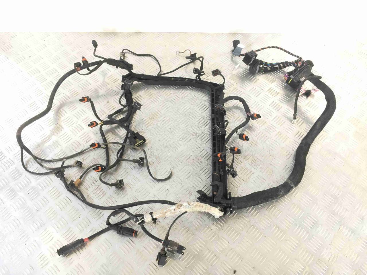 проводка двигателя Mercedes-Benz M-Класс W163 1999, 4.3 л., i, бензин, АКПП, внедорожник 5 дв., полный привод, A1635400205 - фото №1