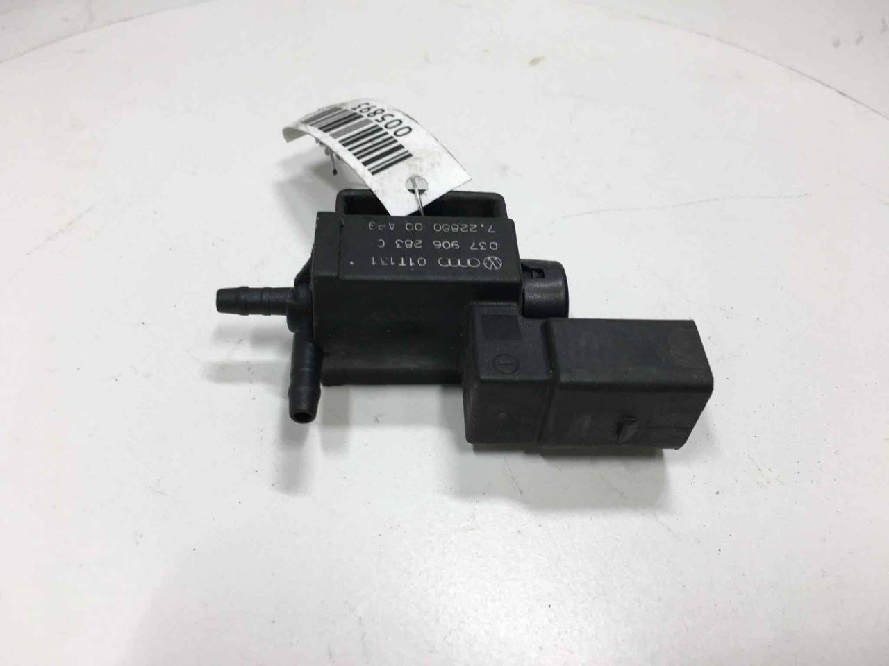 электромагнитный клапан Volkswagen Passat B5 2001, 1.6 л., i, бензин, МКПП, передний привод, 037906283C - фото №1