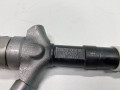 форсунка Toyota Avensis 2 поколение (T250) 2004, 2.0 л., дизель, МКПП, передний привод, D4D, 1CDFTV, 236700G010 - фото №4
