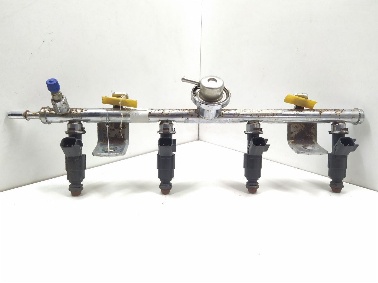 форсунка Ford Mondeo 3 поколение 2001, 2.0 л., i, бензин, МКПП, передний привод, 1S7G9D280BB, 0280156009, 1S7GDC - фото №1