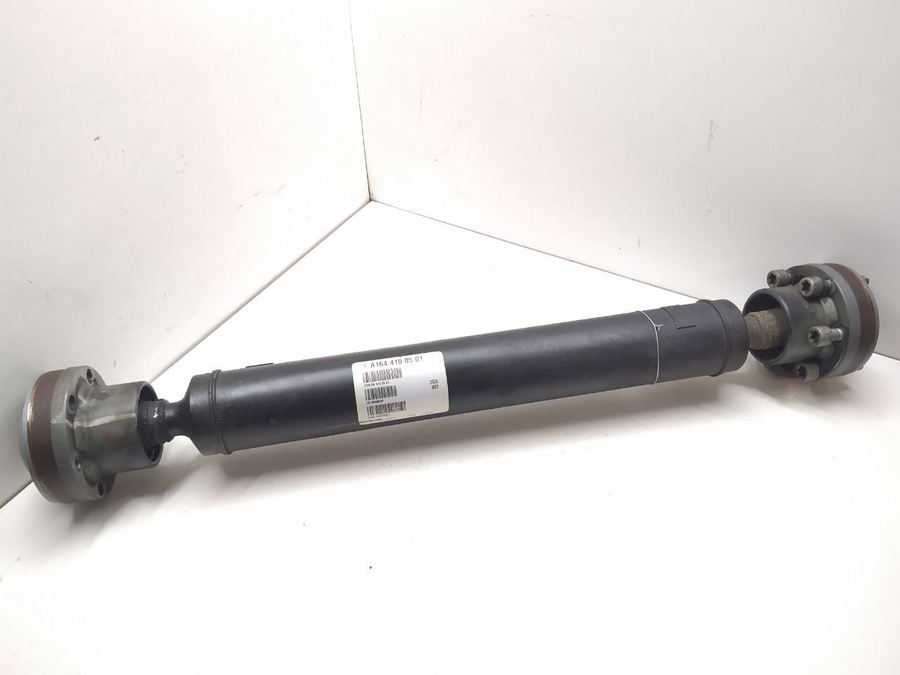 карданный вал Mercedes-Benz M-Класс W164 2005, 3.0 л., CDi, дизель, АКПП, внедорожник 5 дв., полный привод, A1644100501, 1644100501 - фото №1