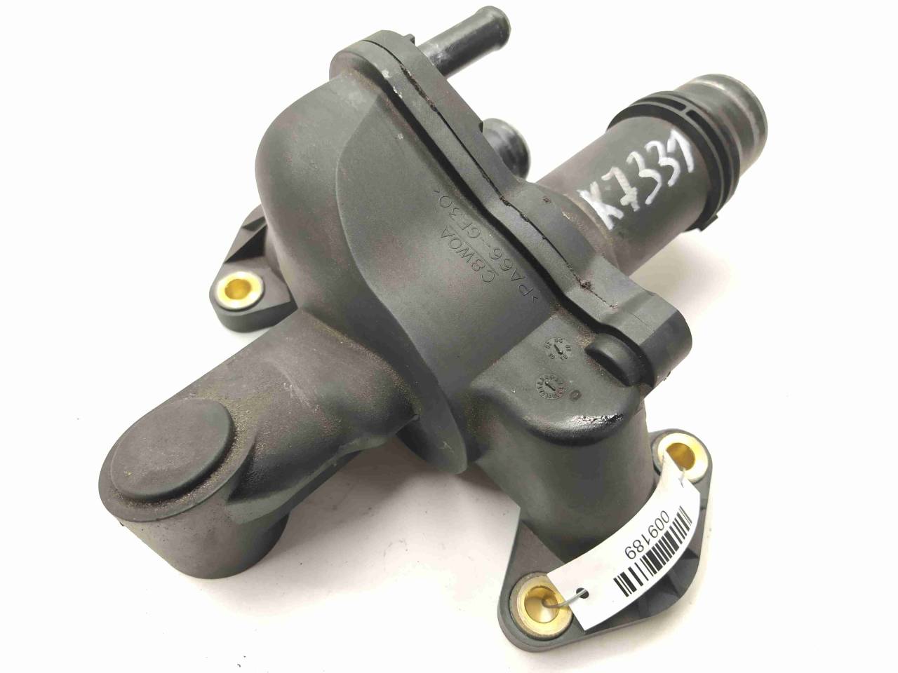 фланец (тройник) системы охлаждения Jaguar S-Type 1 поколение 2004, 2.7 л., TD, дизель, АКПП, задний привод, 4H2Q8592BE - фото №1